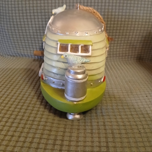 Ashland Mint Green and Silver Camper Birdhouse W/ 2 Blue Birds (011526M) - Picture 6 of 8